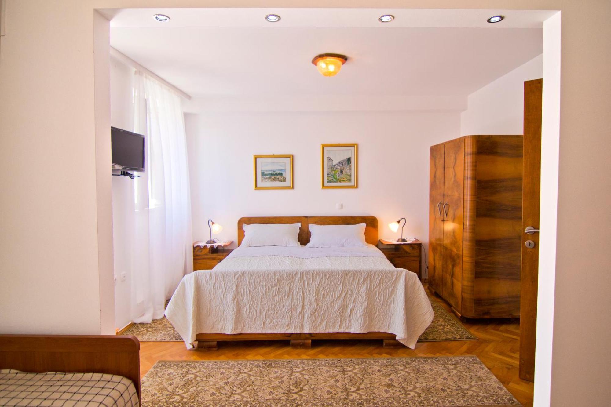 Apartments Donika Komiža Habitación foto